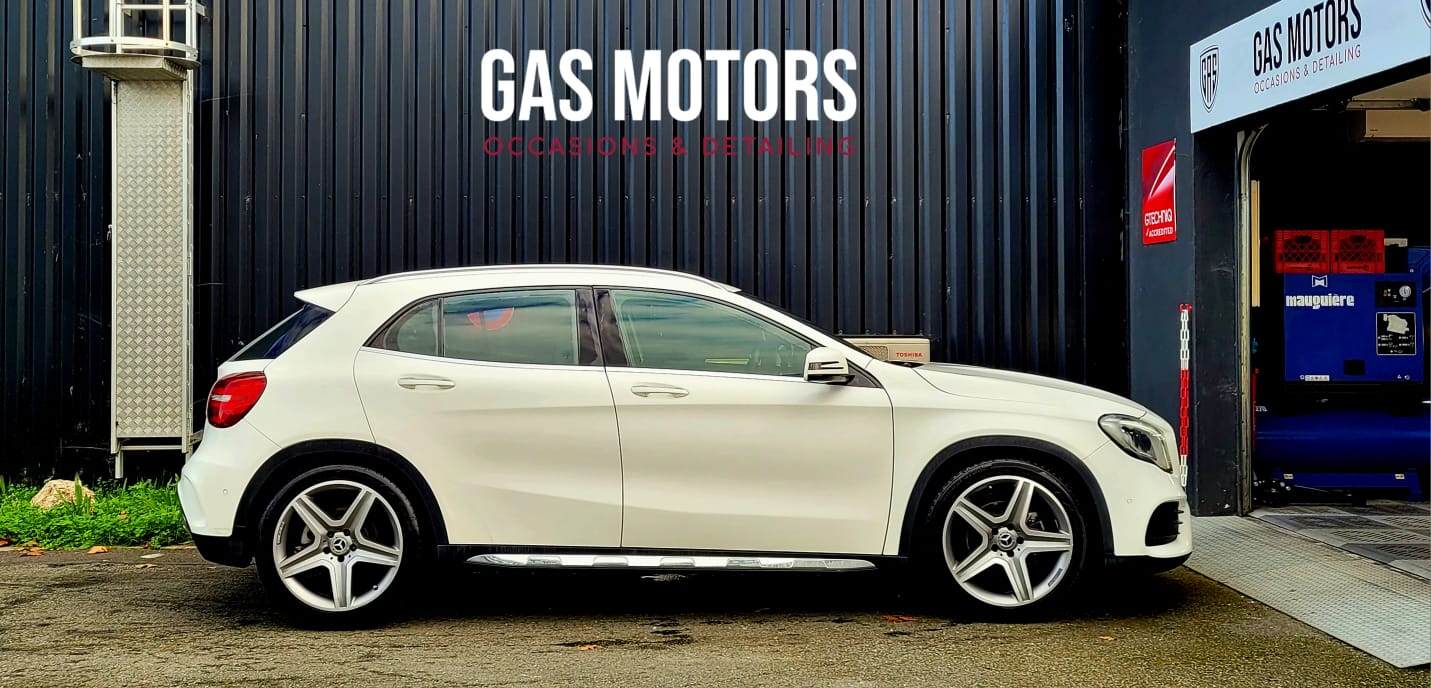GLA 200 7G-DCT Fascination pk AMG Line